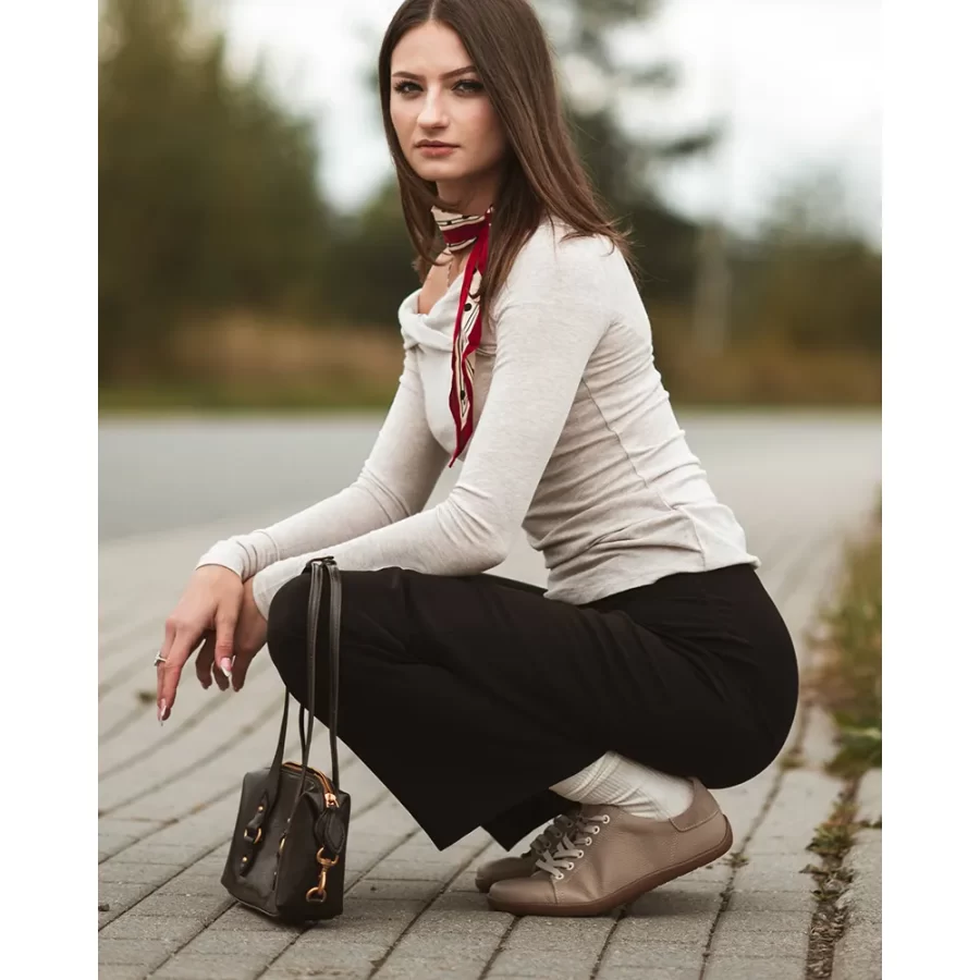 Sneakersy Minimalistyczne "Paris Chic" – Skóra Taupe