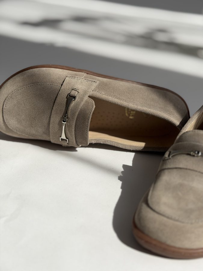 Mokasyny Rita - szary Barefoot ze Złotym Detalem - obrazek 9