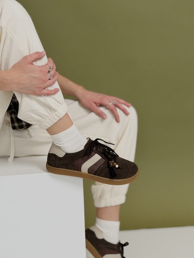 Sneakersy Klaudia z ozdobną zawieszką - obrazek 5